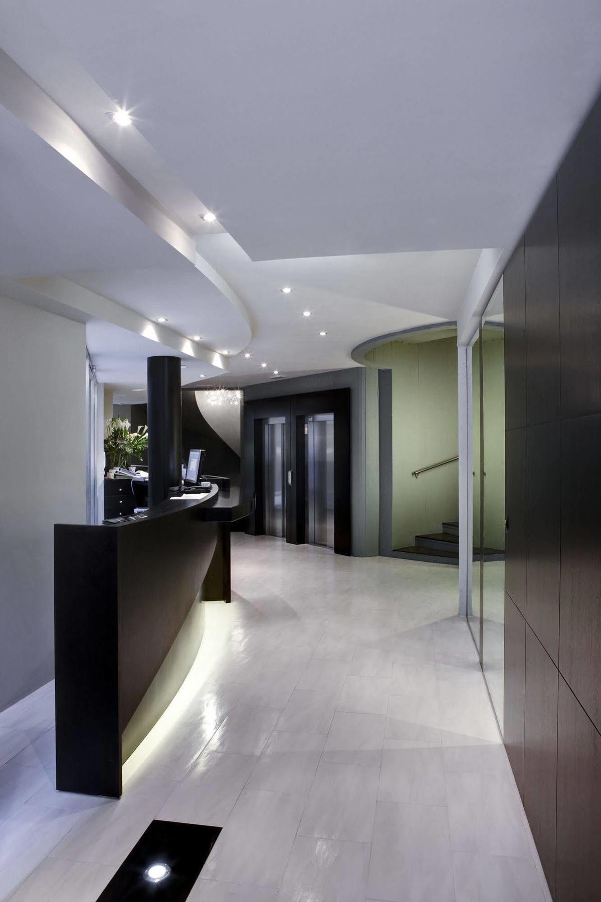 Hotel Twentyone 4*