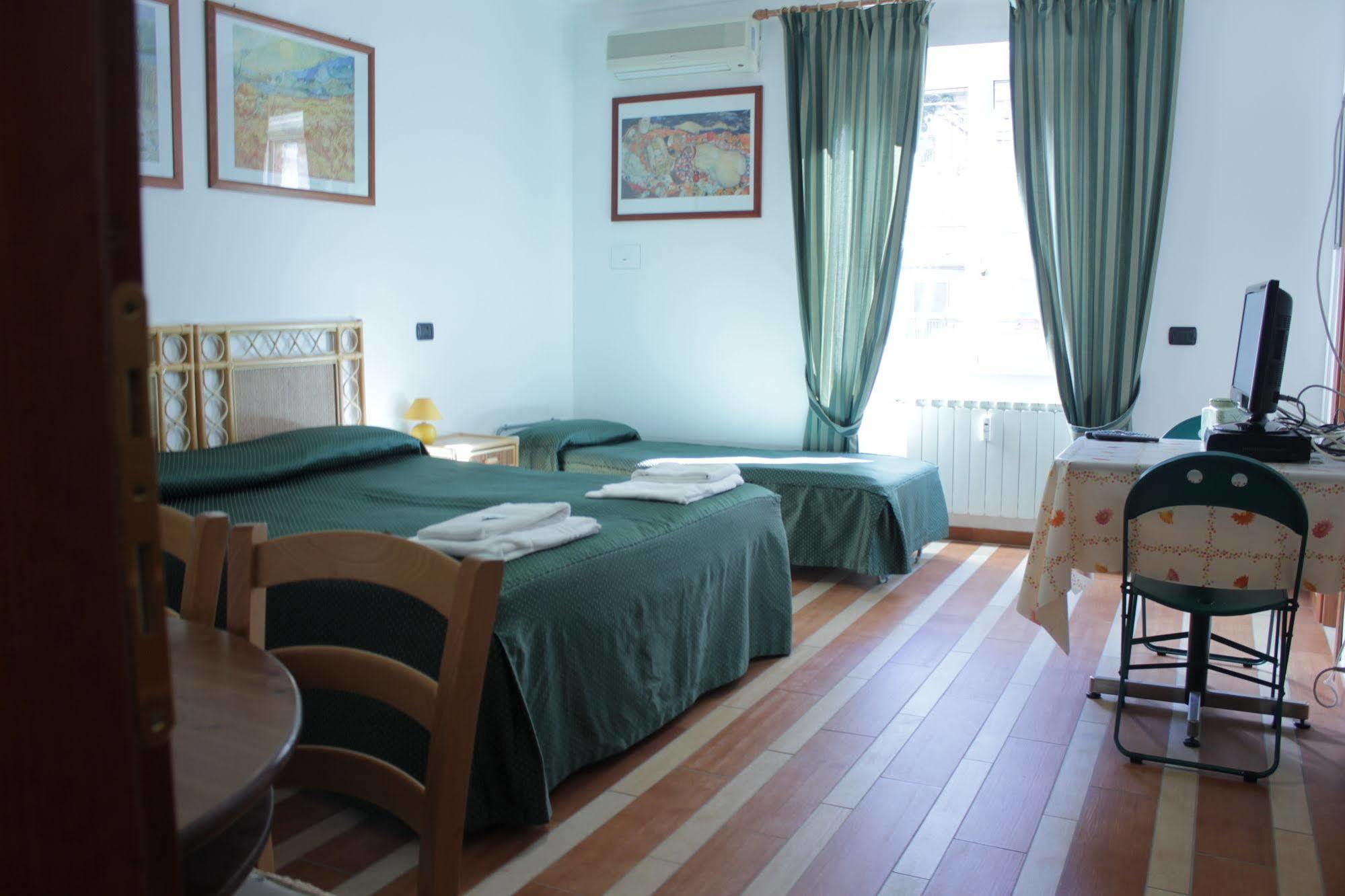 Tourist House Roma