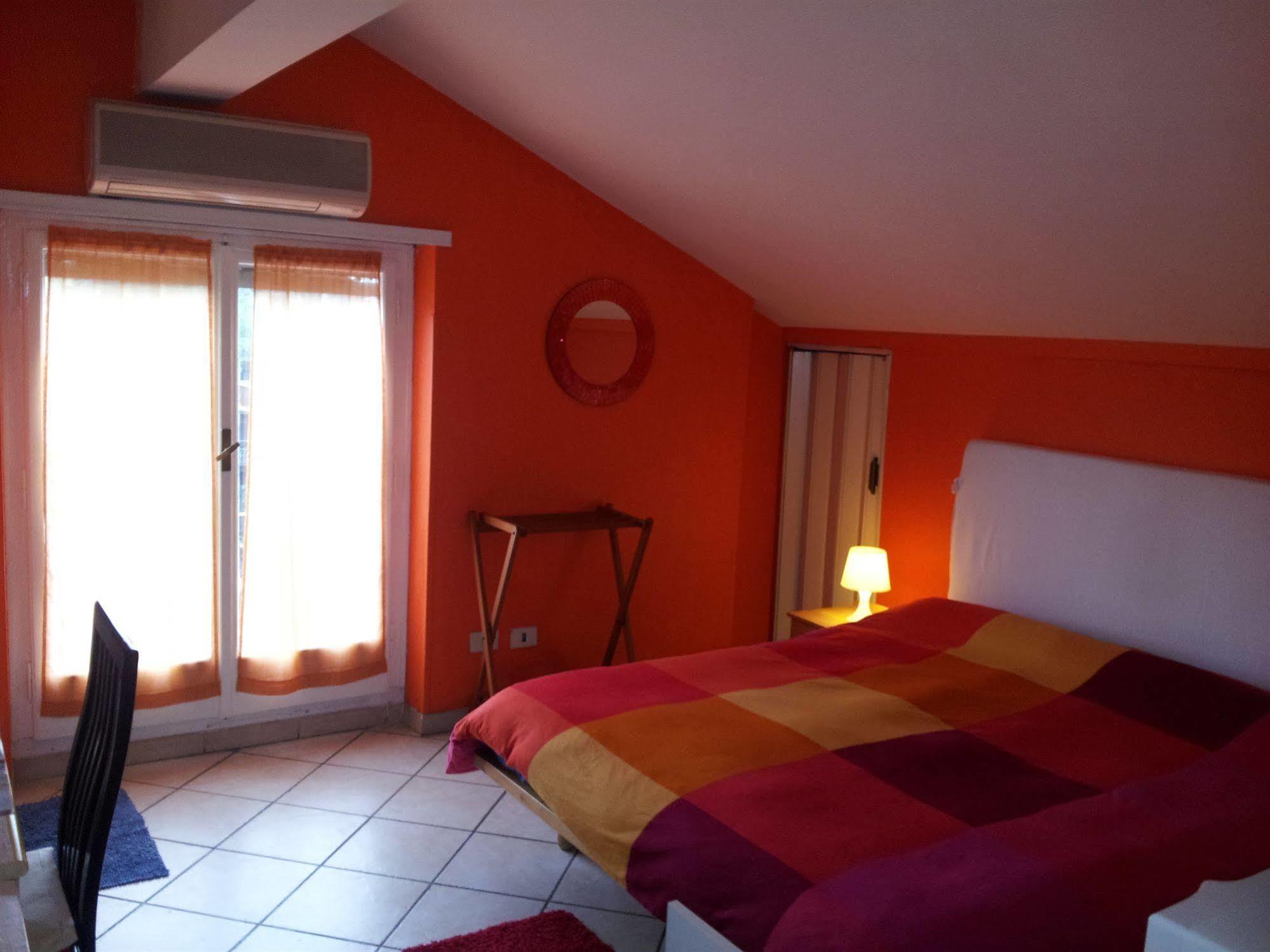 La Voliera Bed & Breakfast Roma