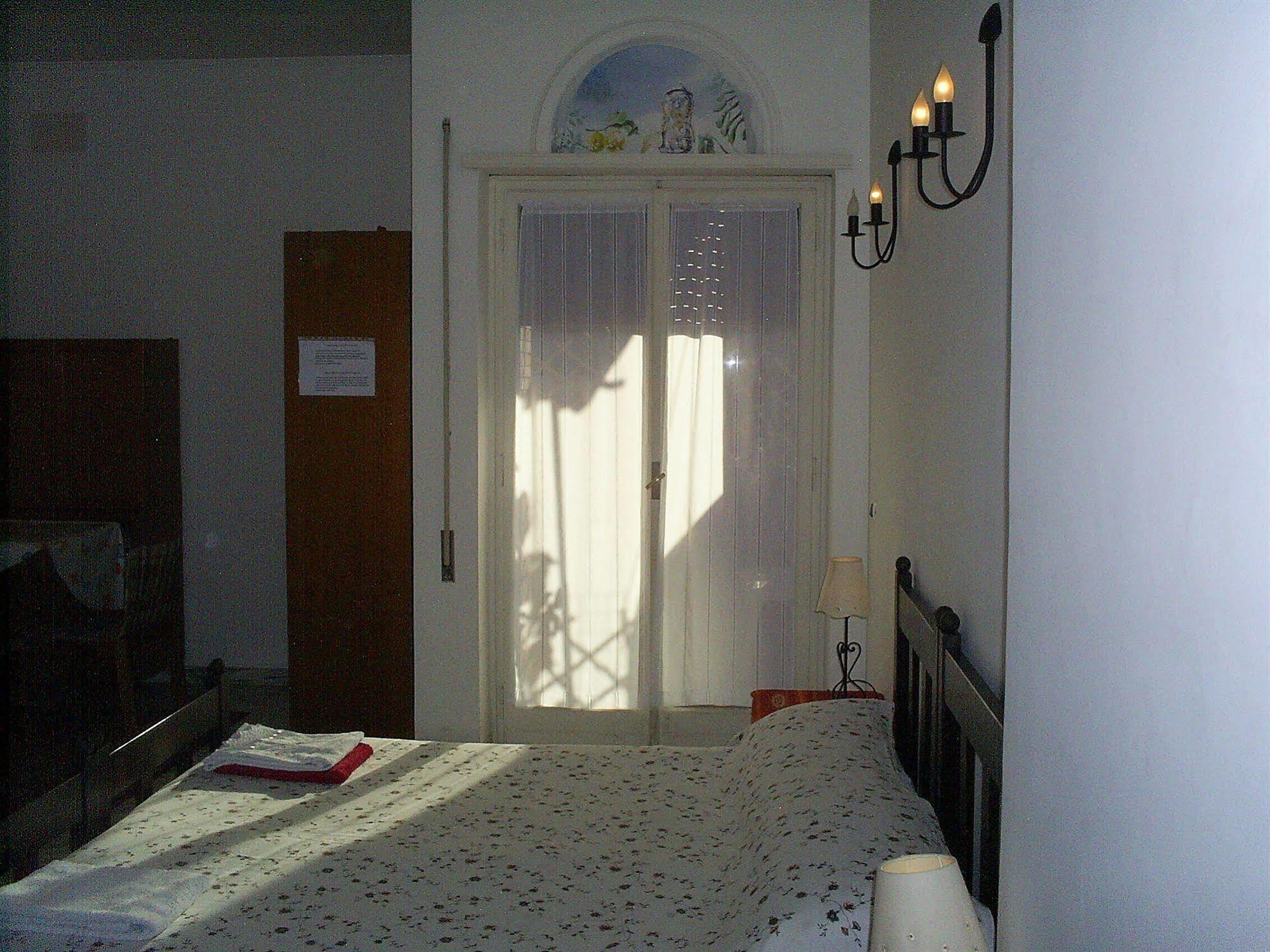 La Voliera Bed & Breakfast 2*