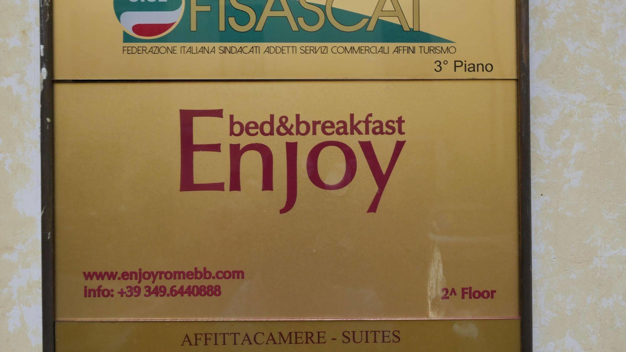 Hotel Enjoy 3*