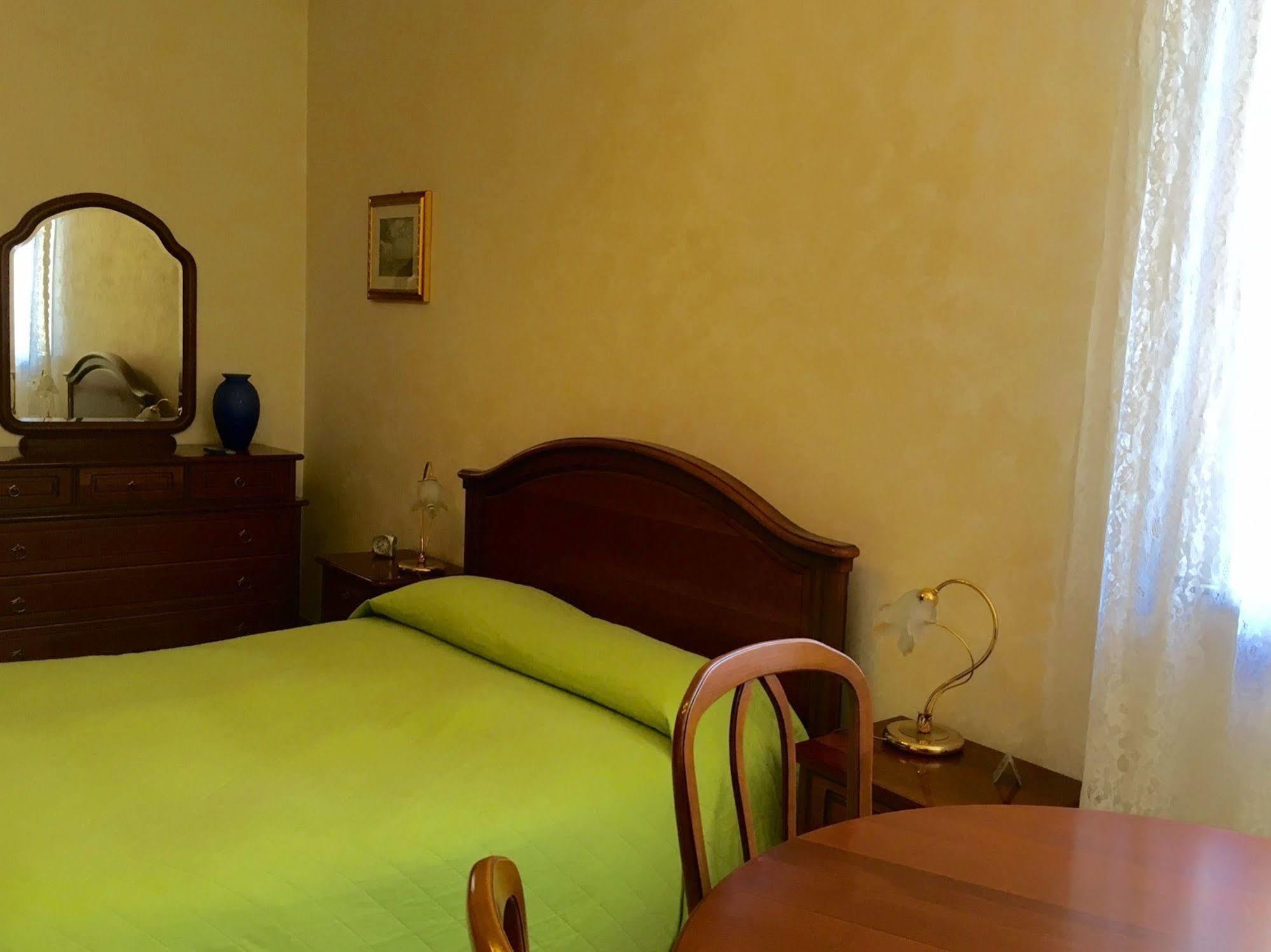 Il Tesoro 3* Rom