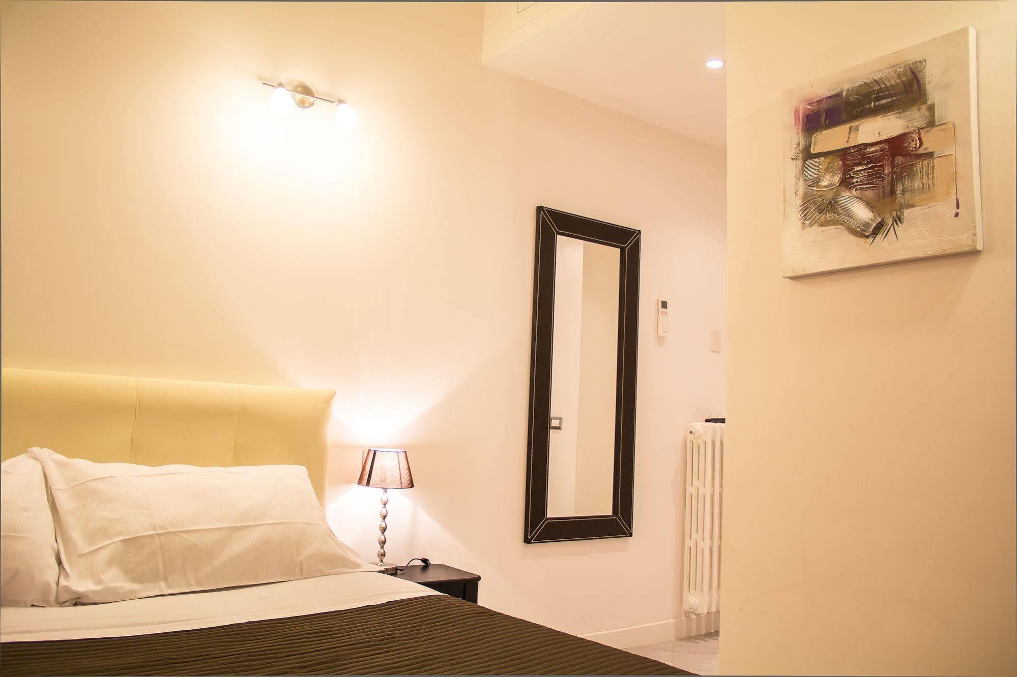 La Torre Bed & Breakfast 2*