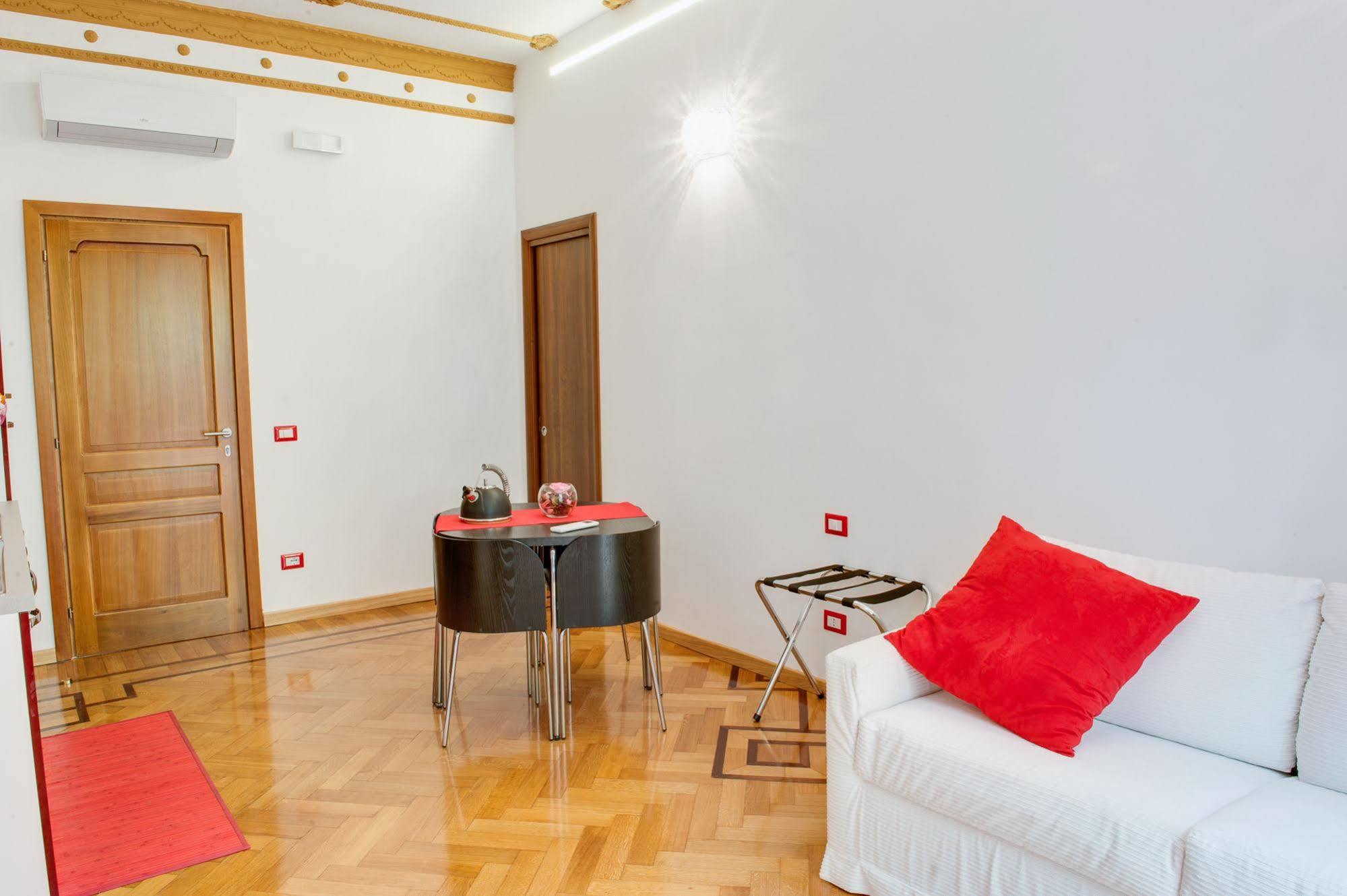 Casa de hóspedes Lh Royal Terrace