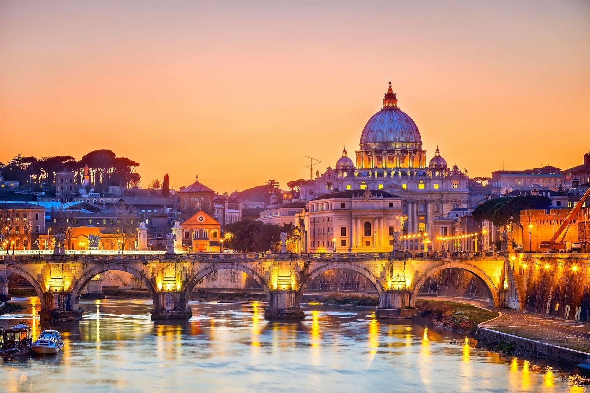 Relais Conte Di Cavour De Luxe Affittacamere Roma