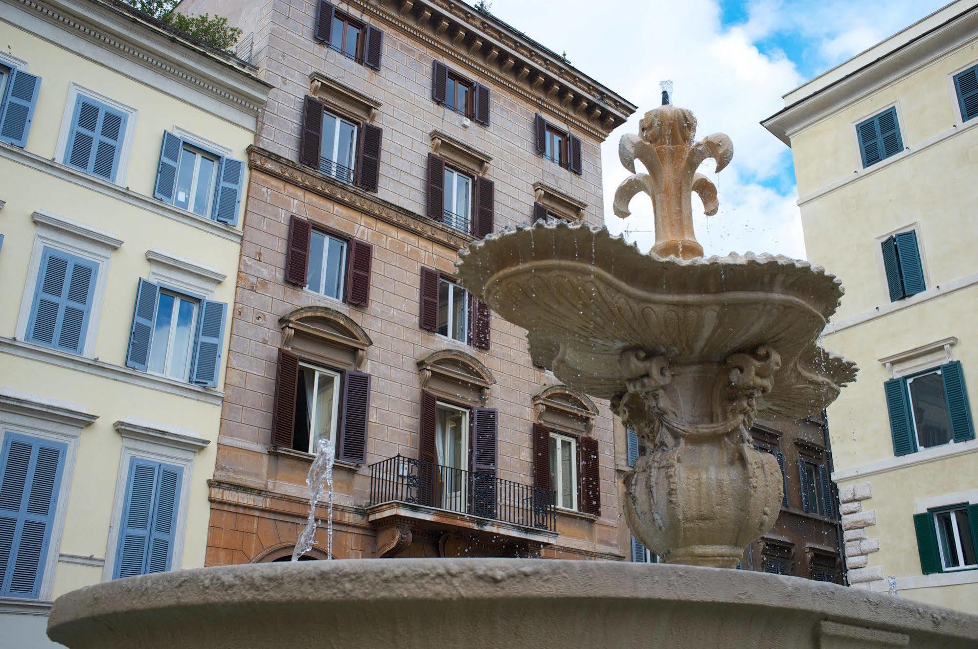 Acomodação com café da manhã  Piazza Farnese Luxury