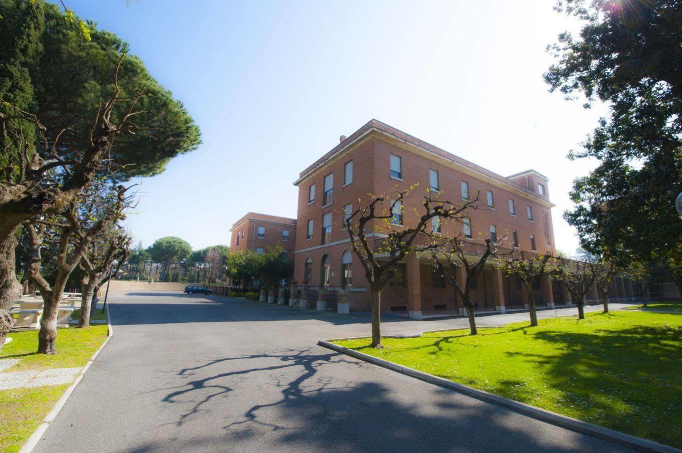 Casa La Salle - Vaticano Guest house 3*