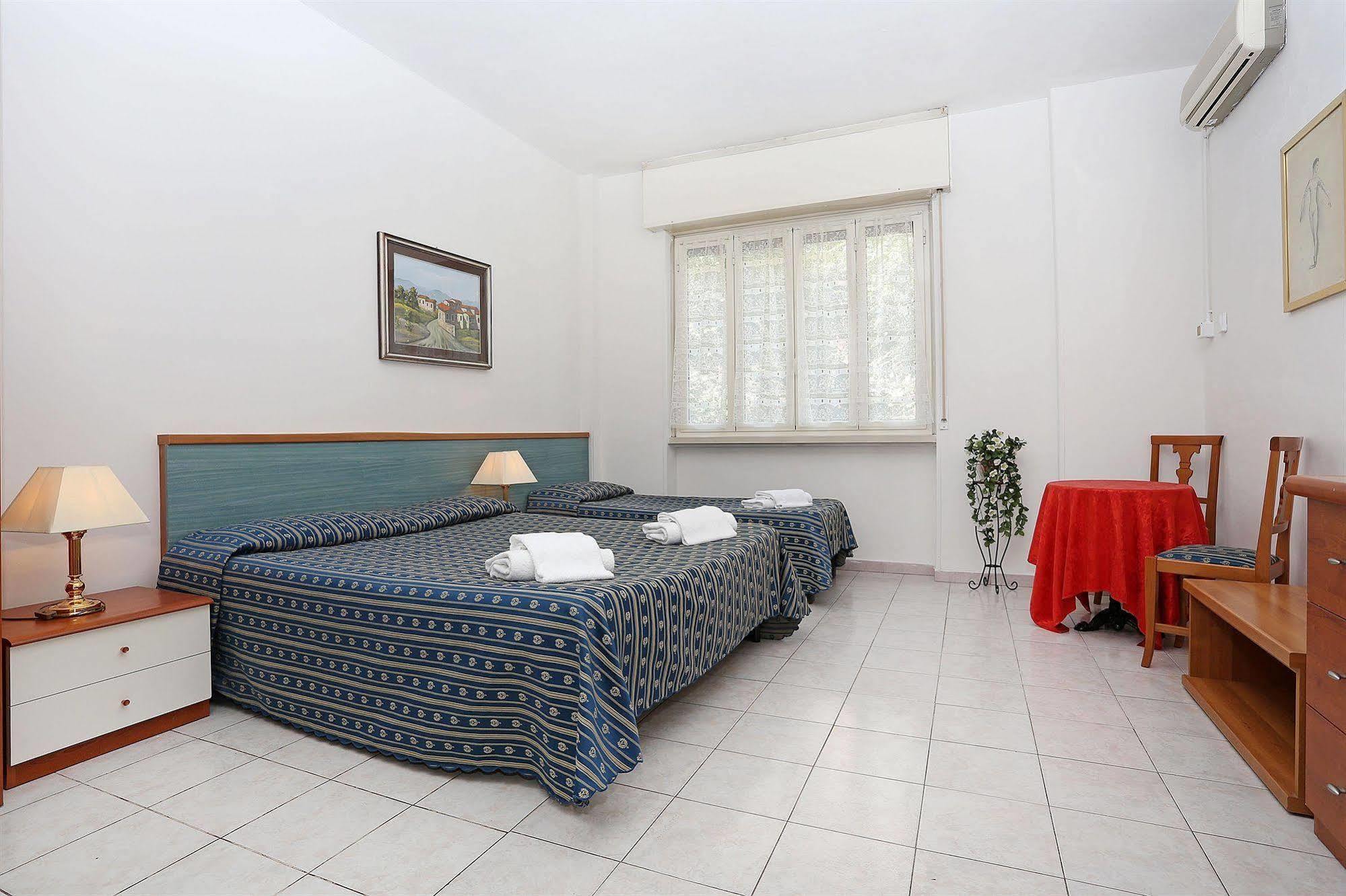 Athena Hotel