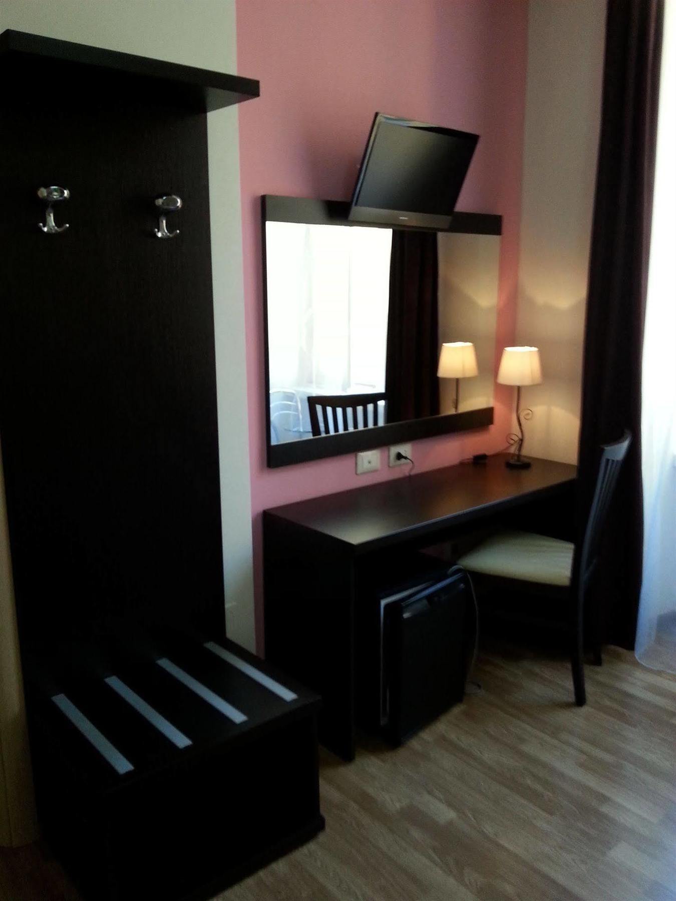 Manzoni Holidays Guest house