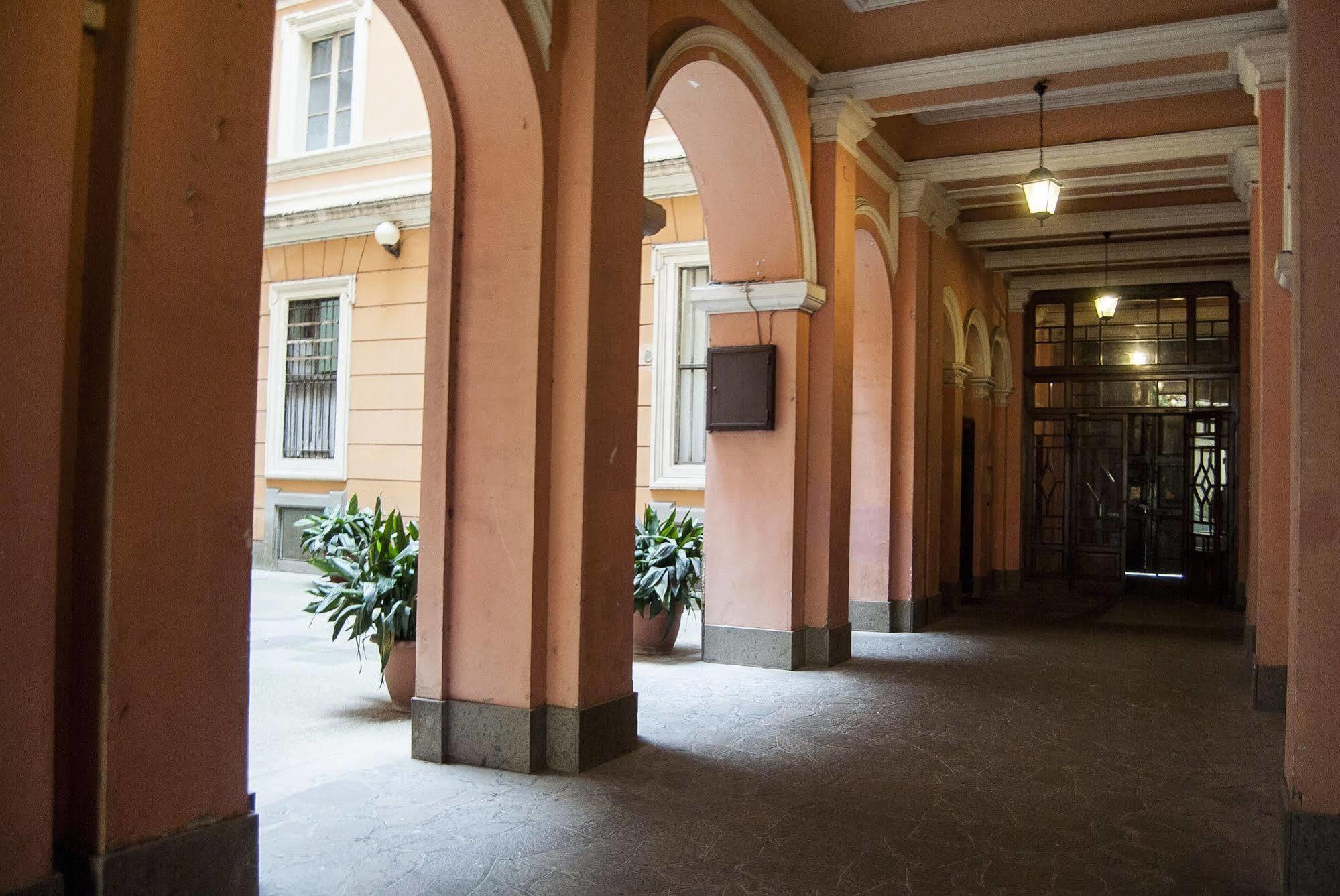Manzoni Holidays Affittacamere Roma