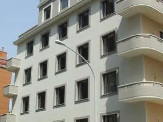 Re Di Hotel Roma