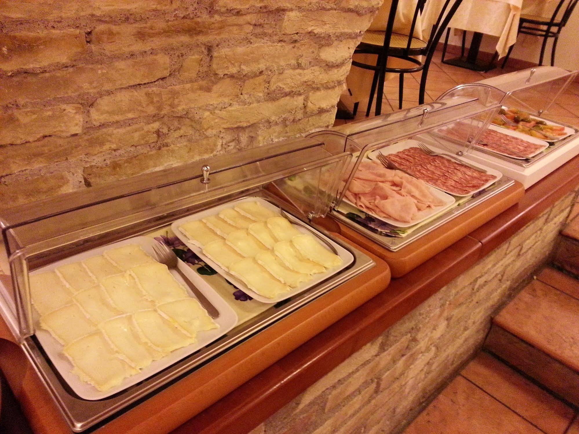 Hotel Corona Roma