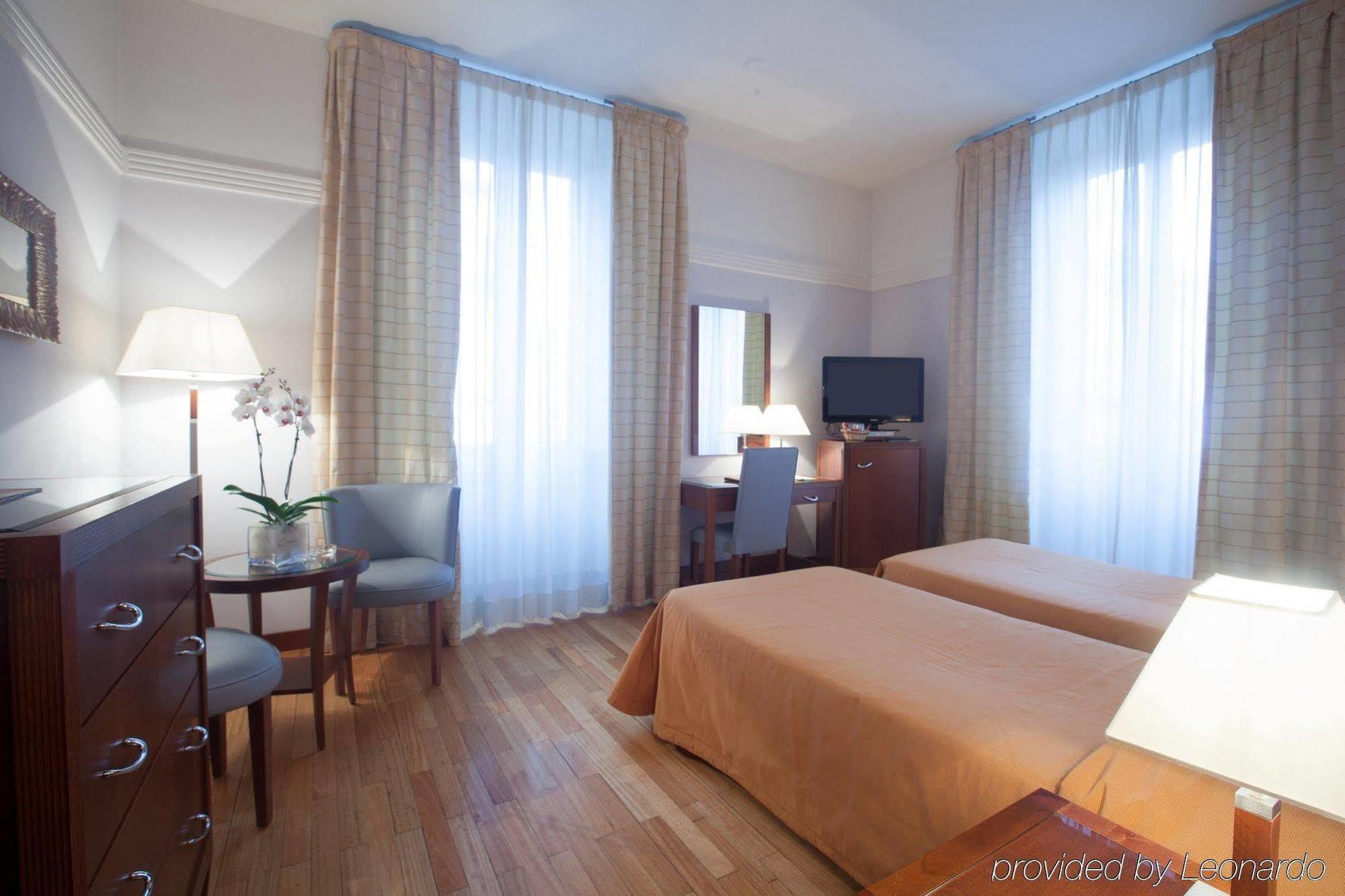 Genova Hotell