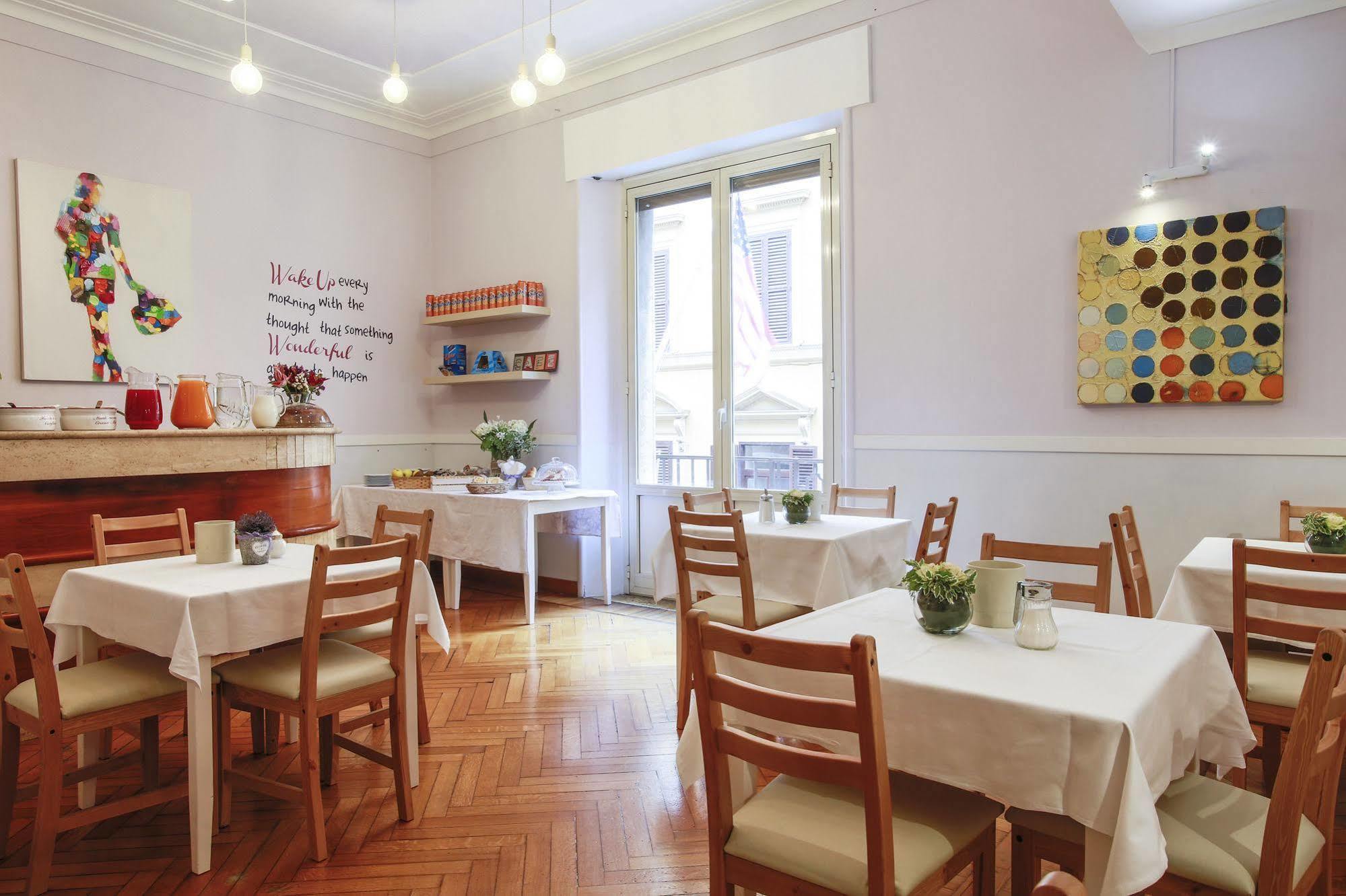 Hotel Trinita Dei Monti 3*