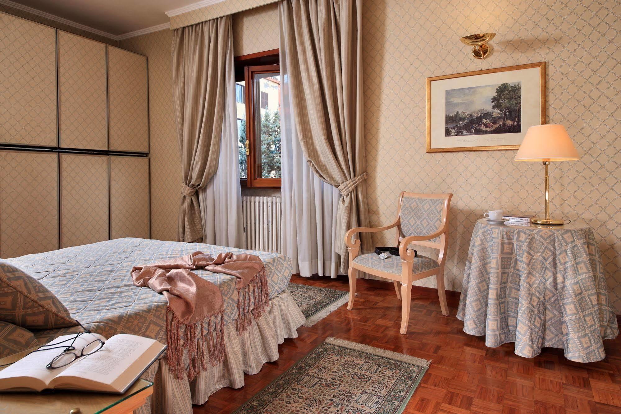 Aurelia San Pietro 4* Rom