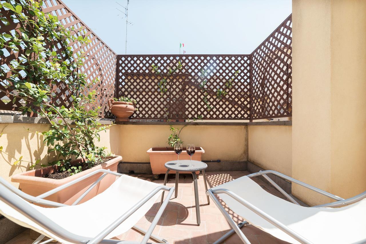 Trevi's Roof Terraces * Rom