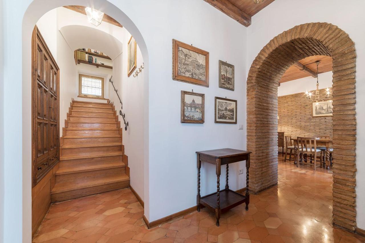 Trevi's Roof Terraces Apartment Rome