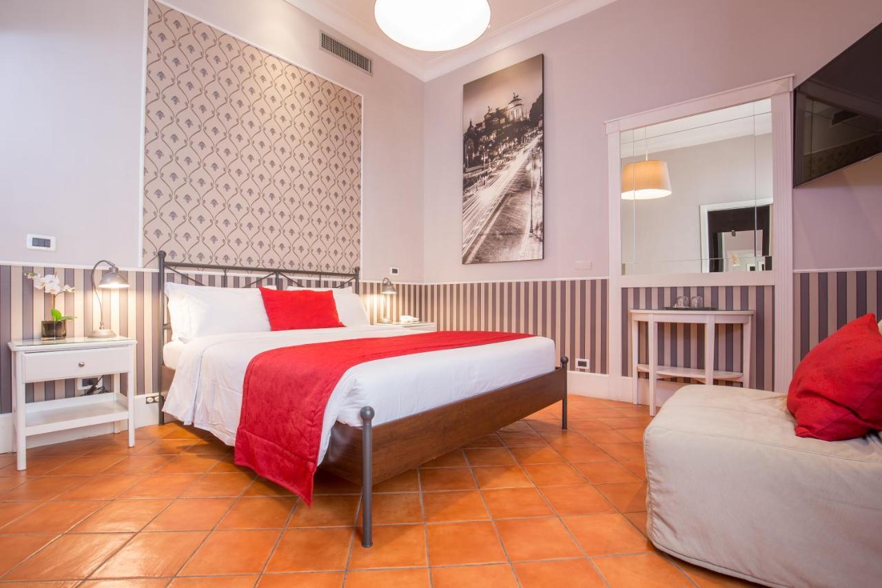 Caesar House Residenze Romane Acomodação com café da manhã  3*