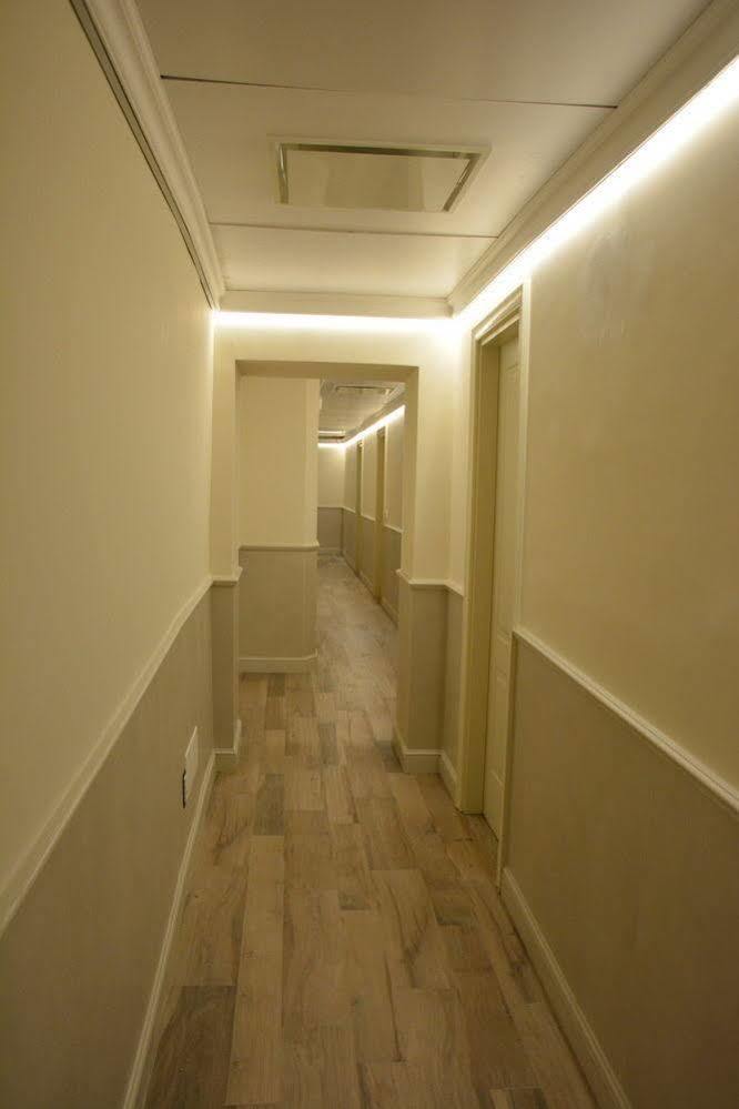 Hotell Flavia 3*
