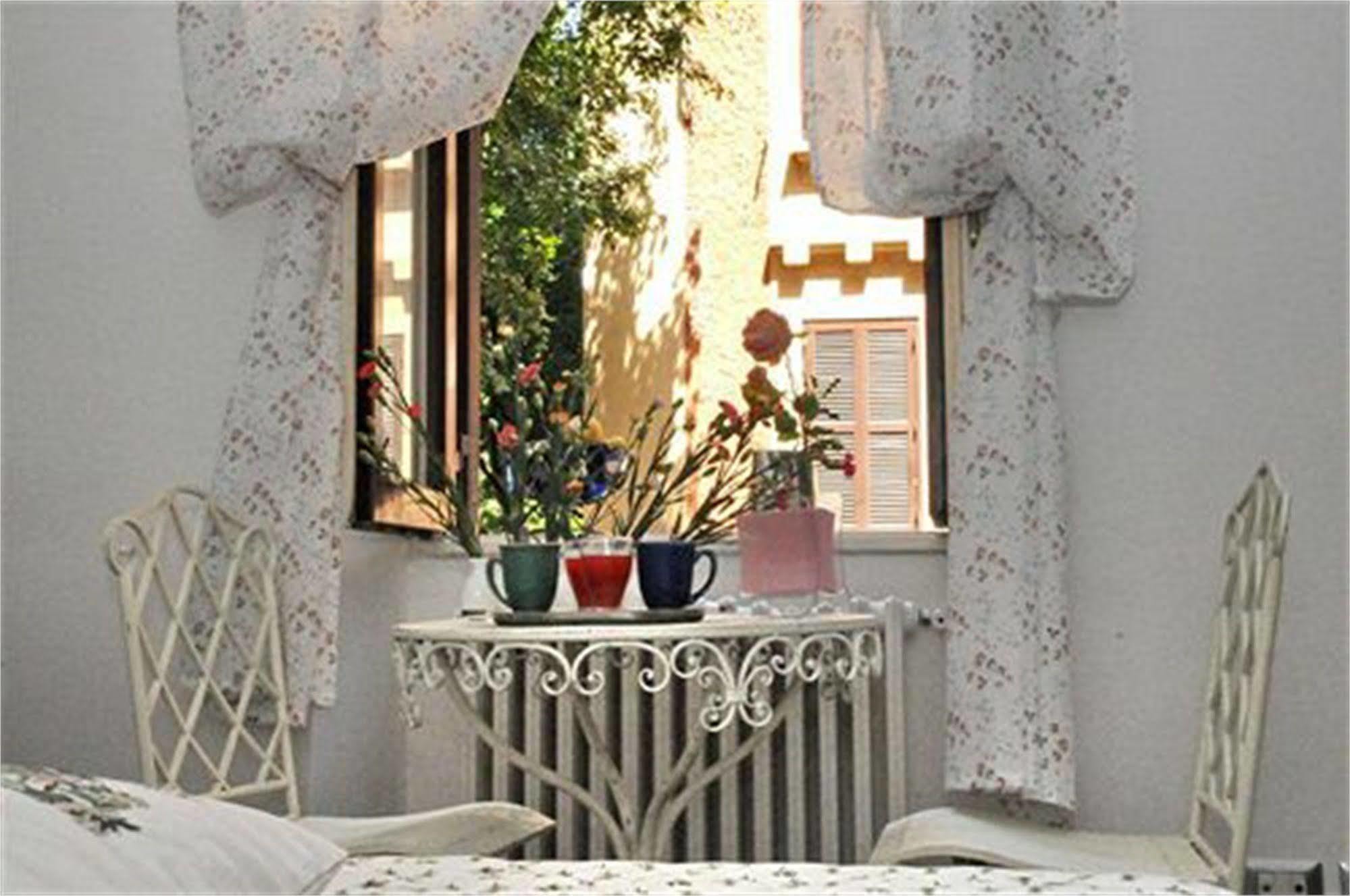 Vatican New Life 2* Roma