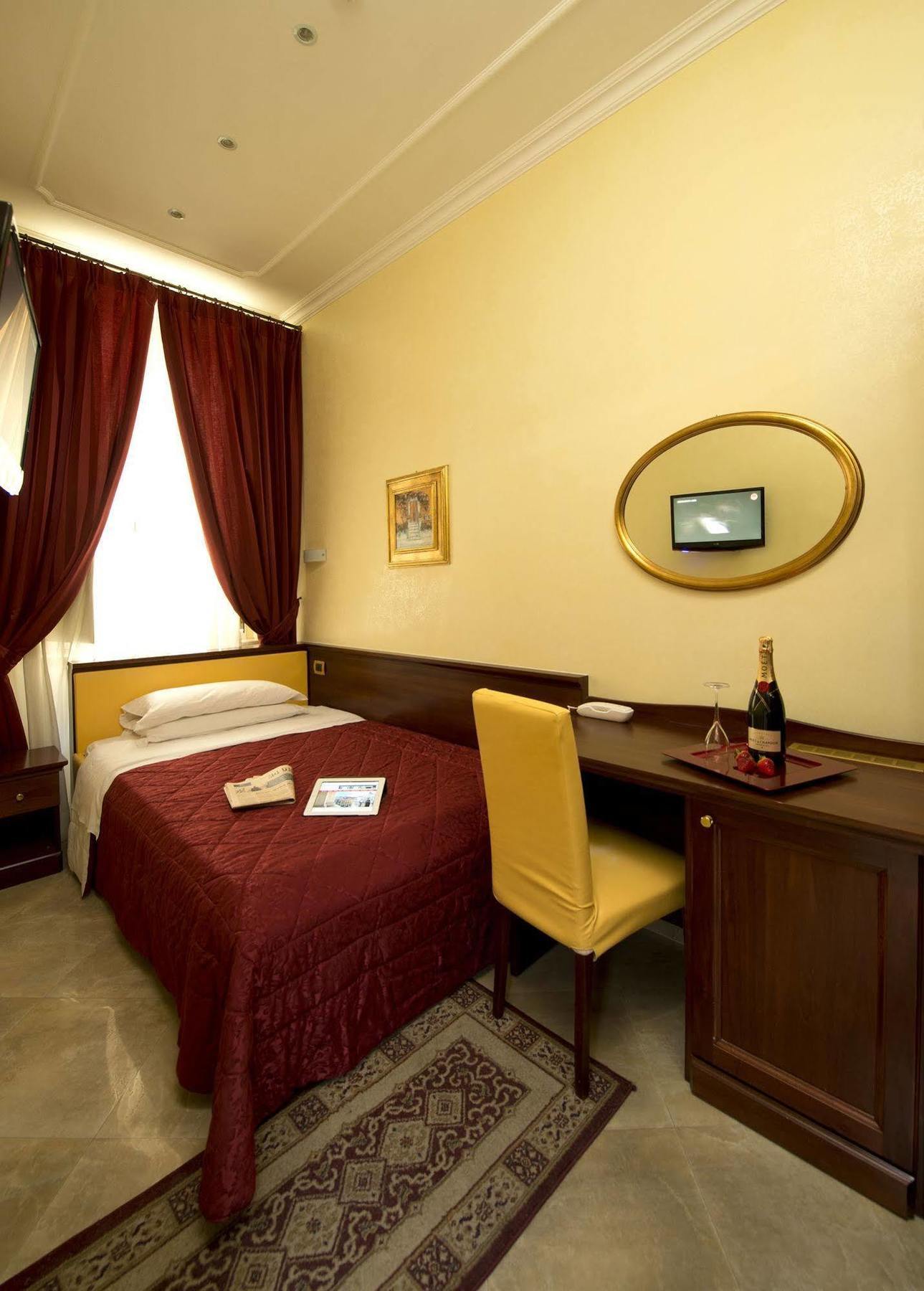 Hotel Esposizione