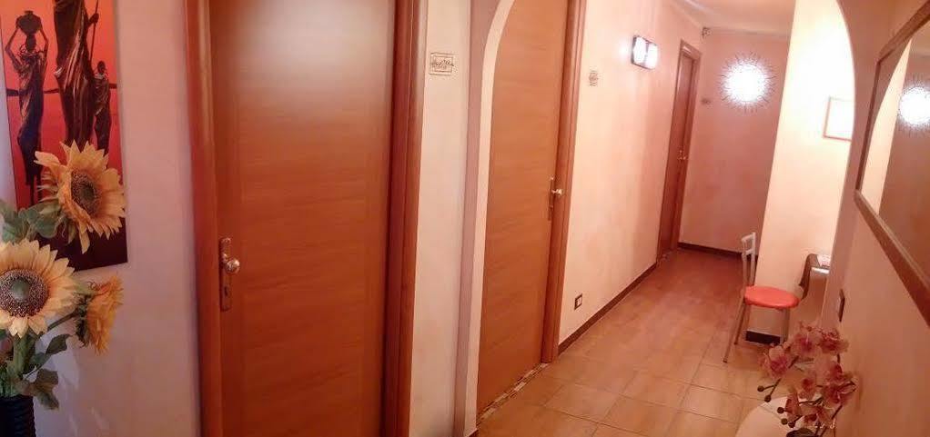 Albadomus O Casa de hóspedes Roma