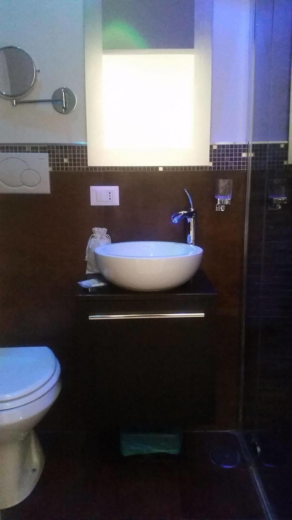 Esedra Relais Affittacamere 2*