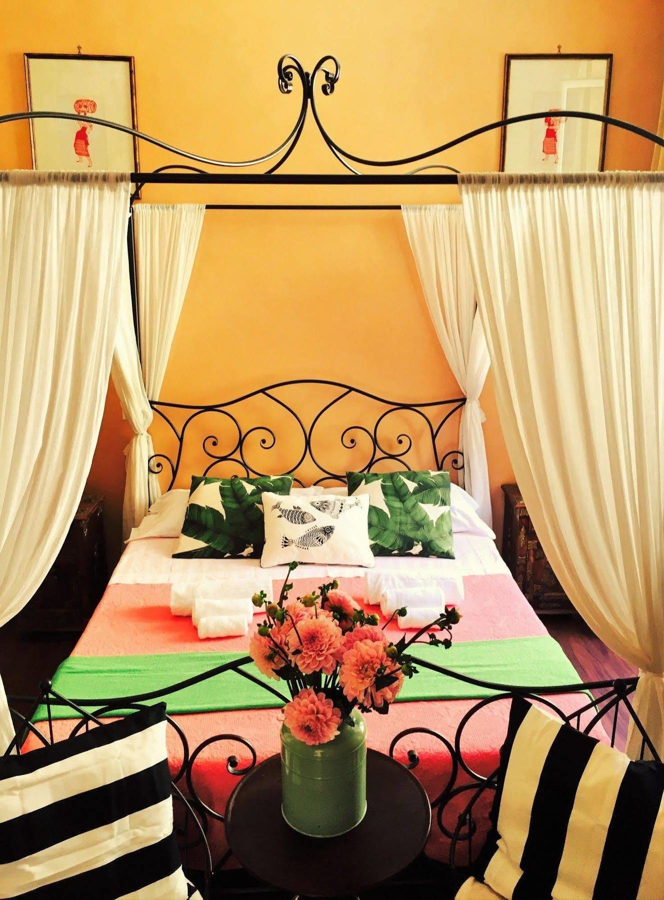 Guest house Holidays 2*
