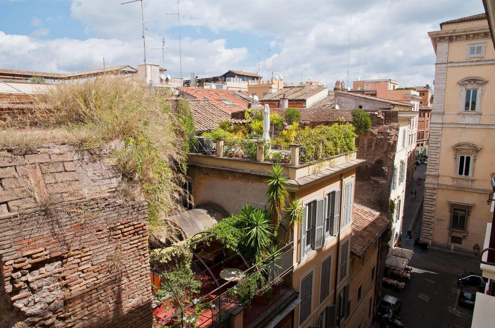 Le Clarisse Al Pantheon Hotel
