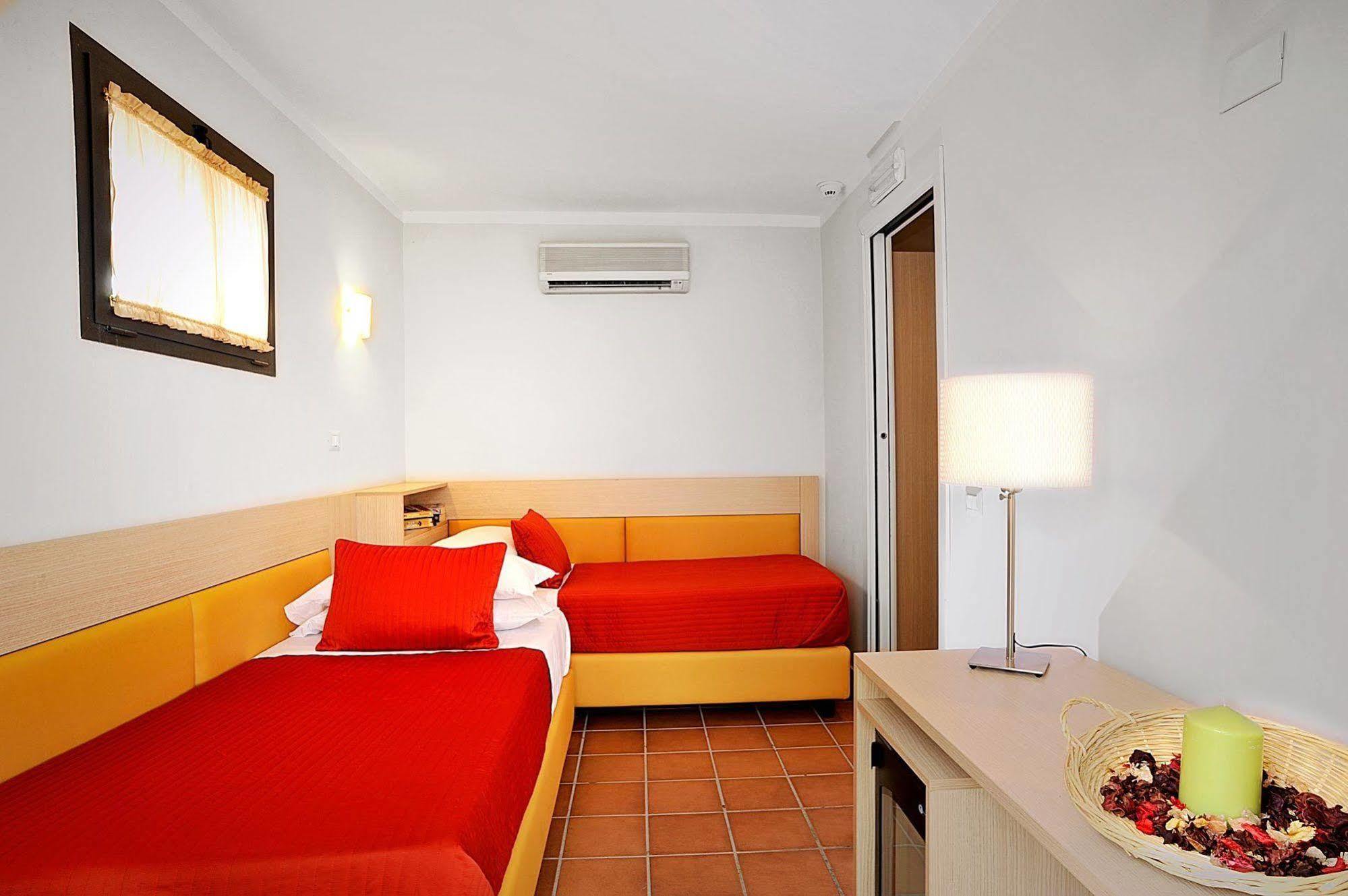 Scott House Hotell 3*