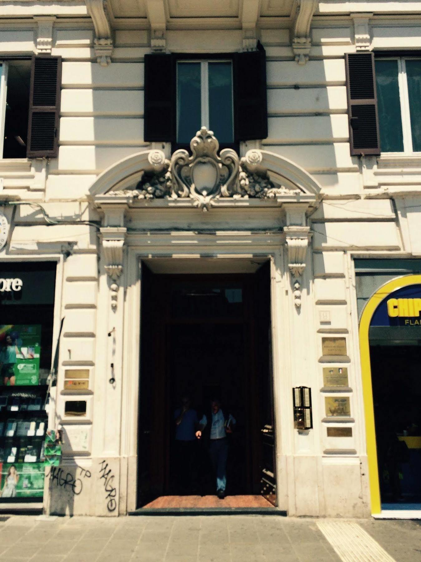 Relais Piazza Del Popolo 3*