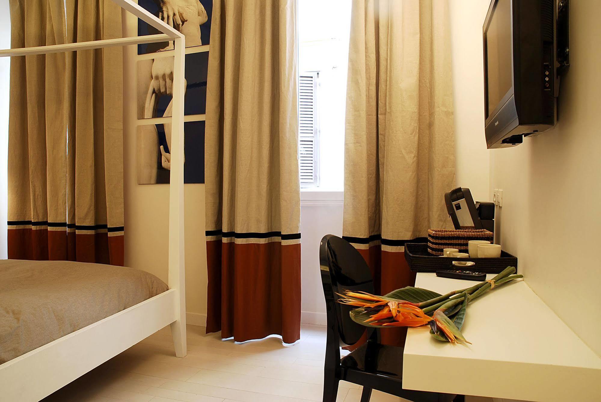 Pantheon 2 Bed and breakfast
