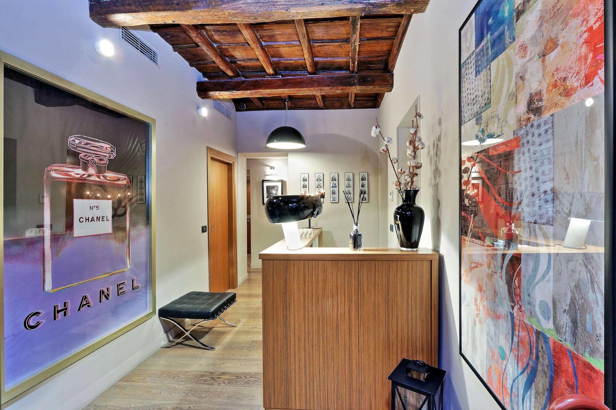 Down Town - Domus Collection Roma