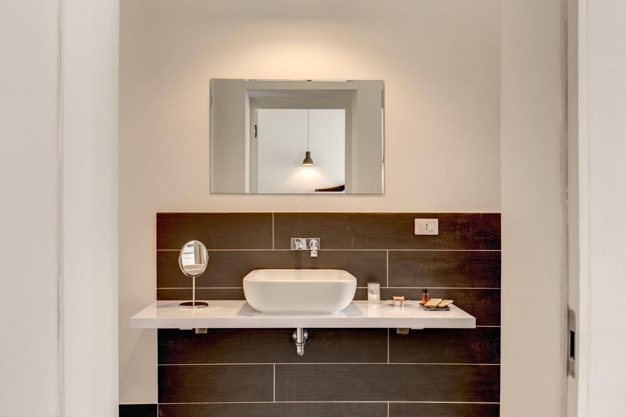 Affittacamere Residenza Bourbon 3*