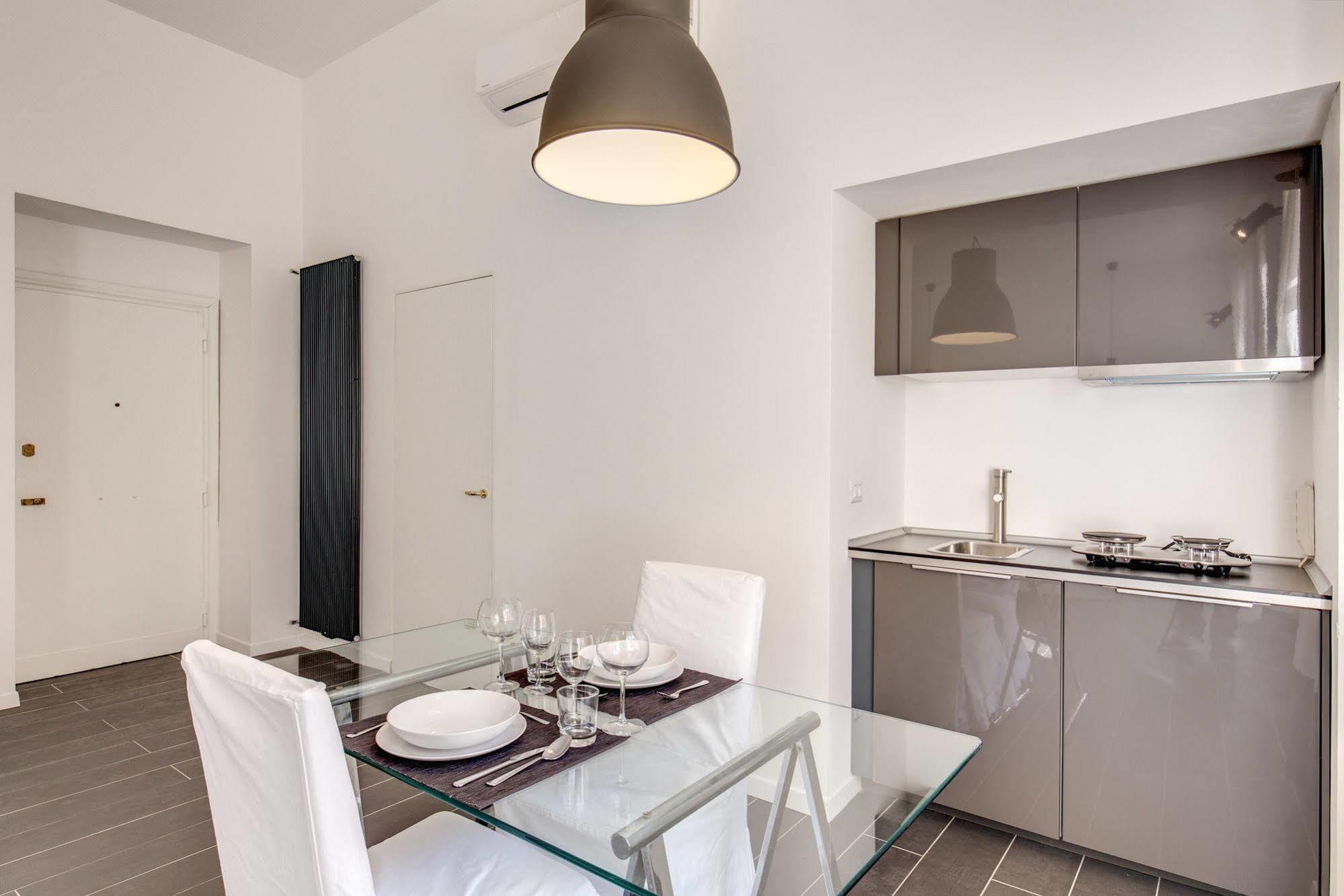 Affittacamere Residenza Bourbon 3*
