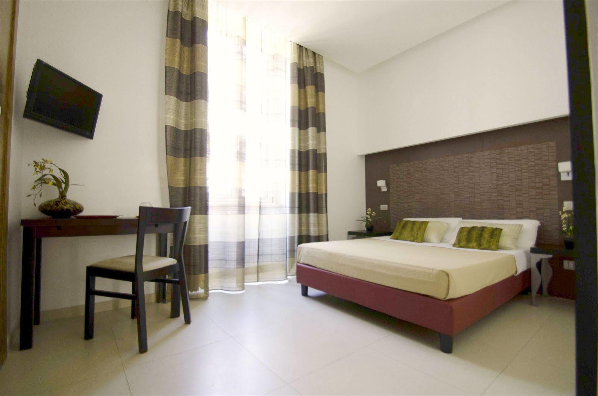 Interno 5