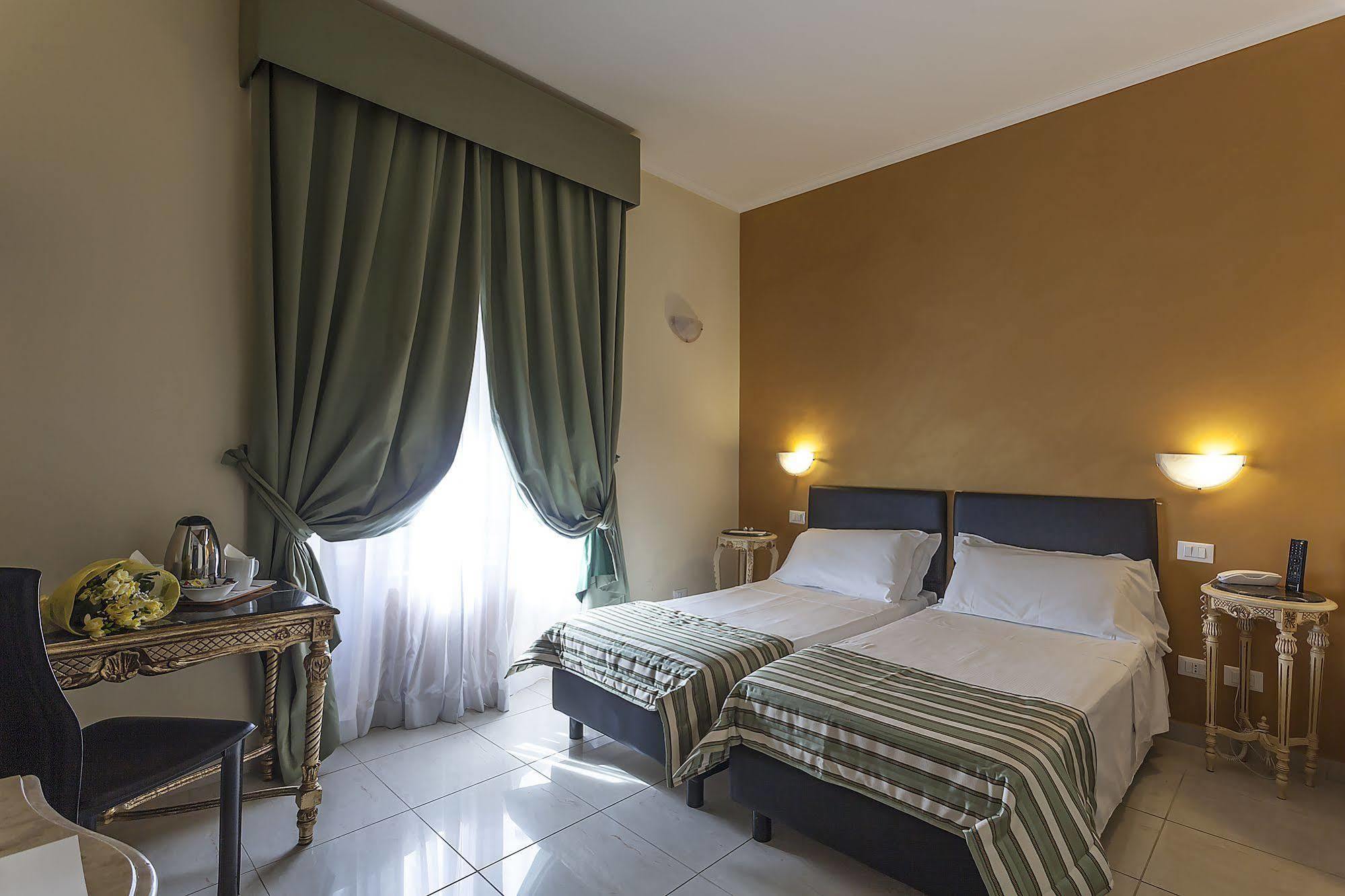 Hotell Regina Giovanna Roma
