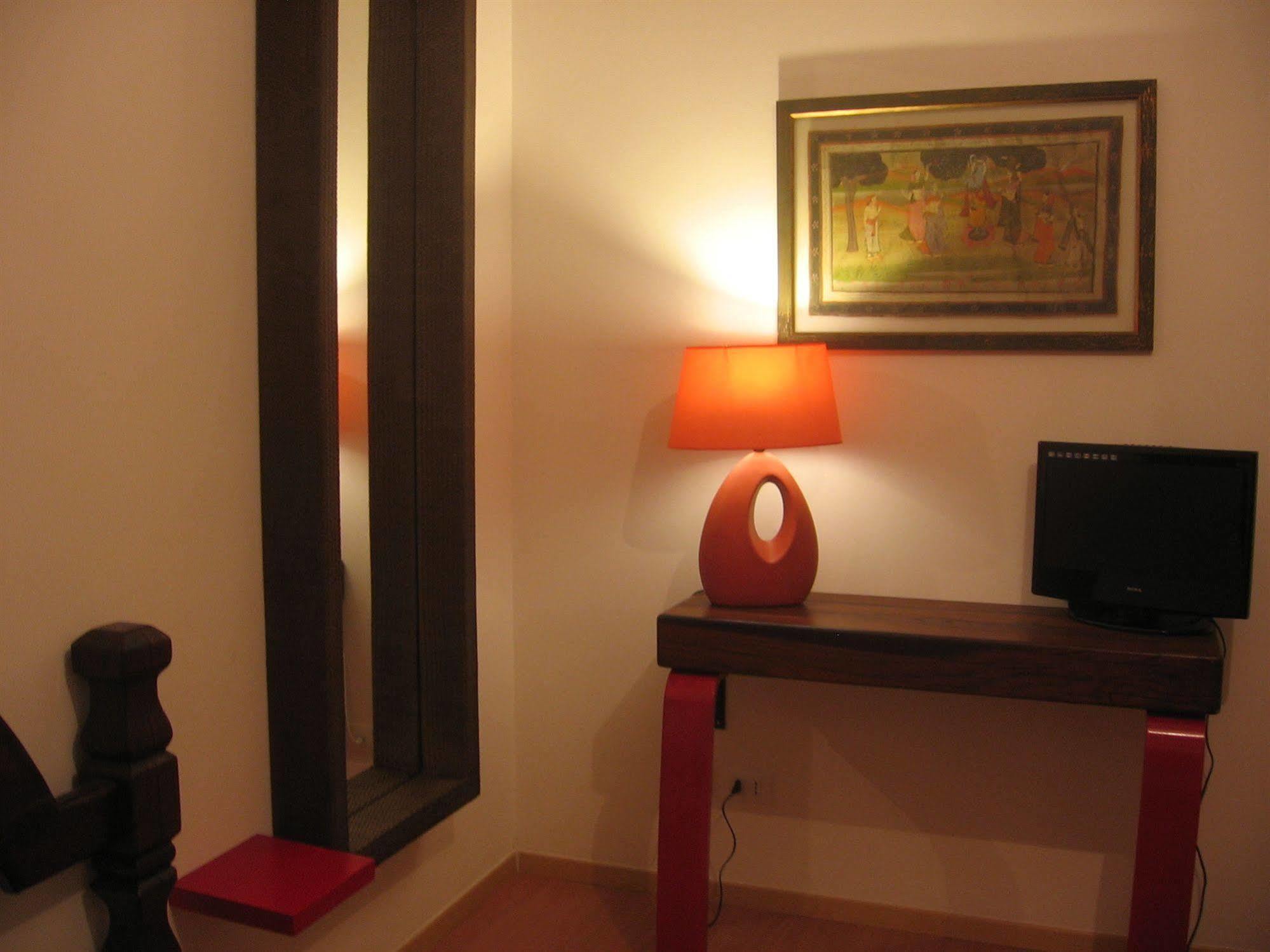 Bed & Breakfast At Roma