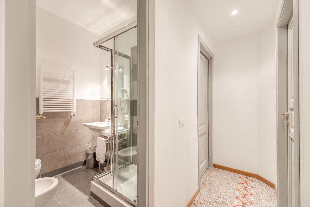 Biancorèroma Bed & Breakfast 2*