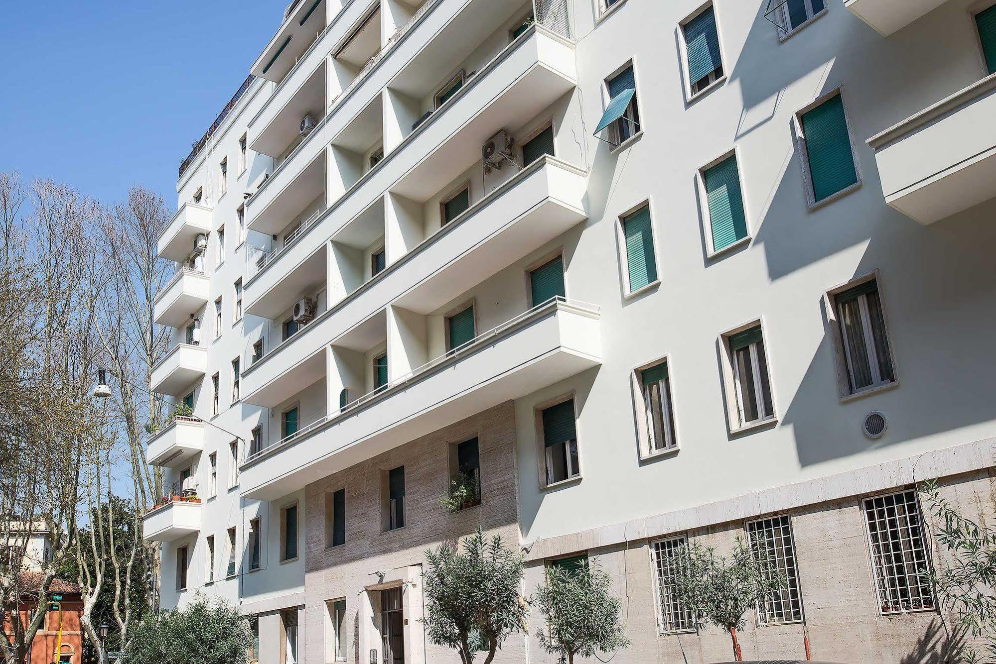 94rooms Vatican - Vigliena 2* Roma