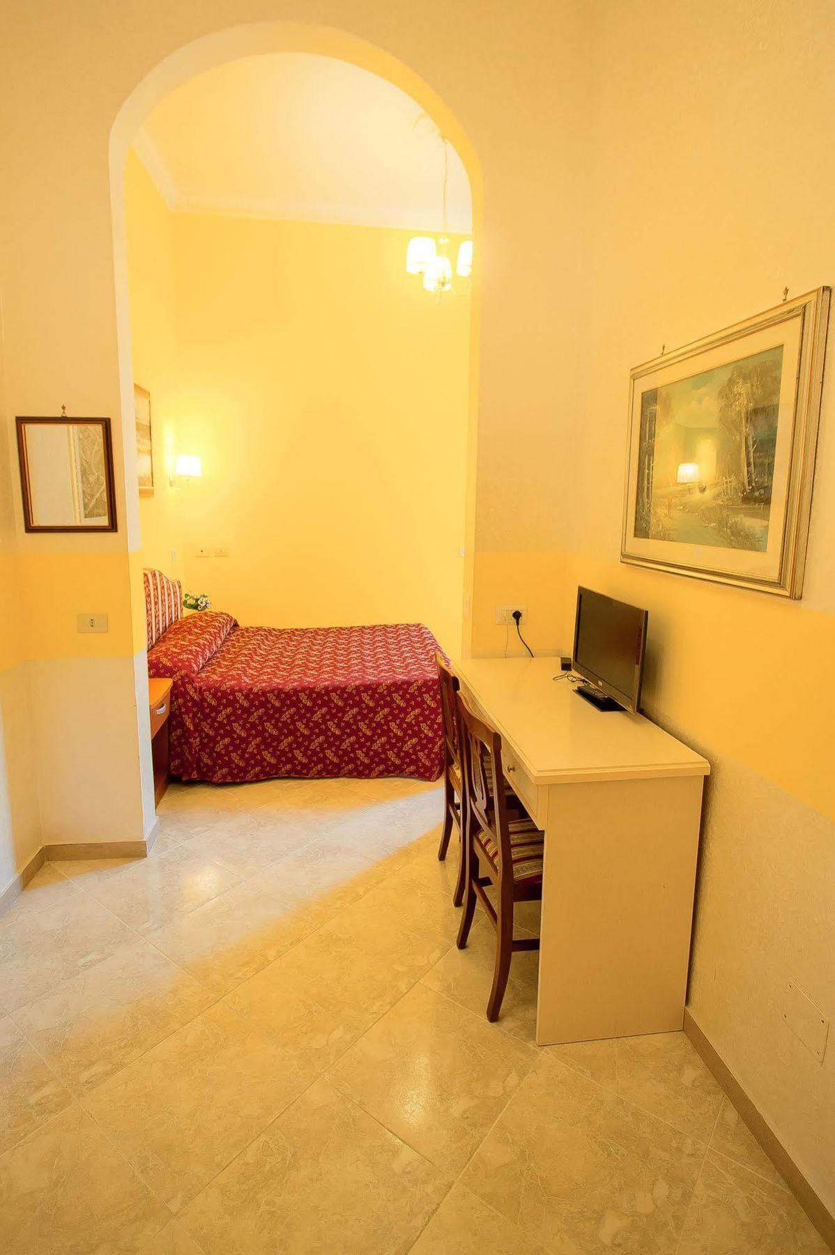 Alojamento de Acomodação e Pequeno-almoço Bed In Roma