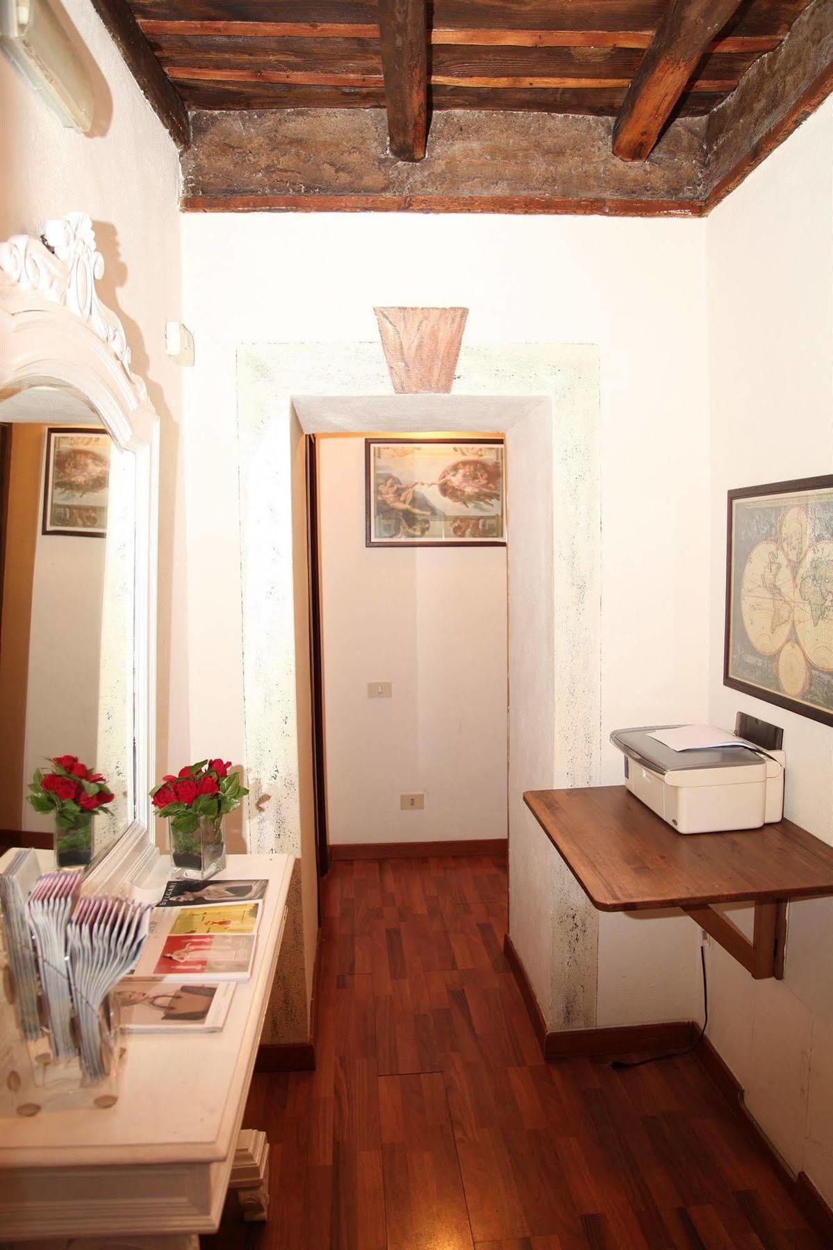 Navonapt Hotel
