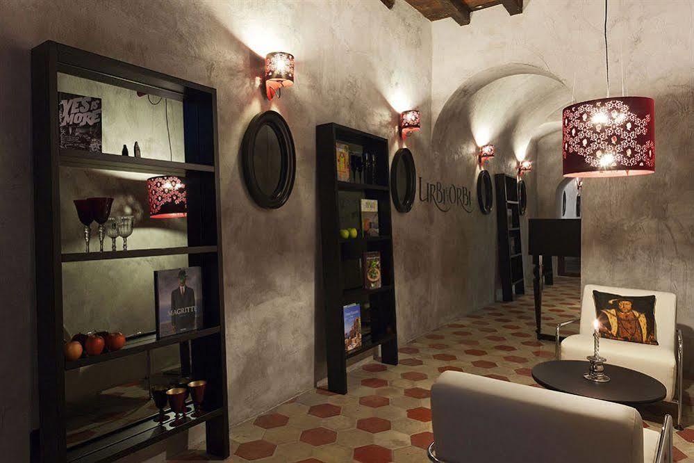 Casa De' Coronari 2*