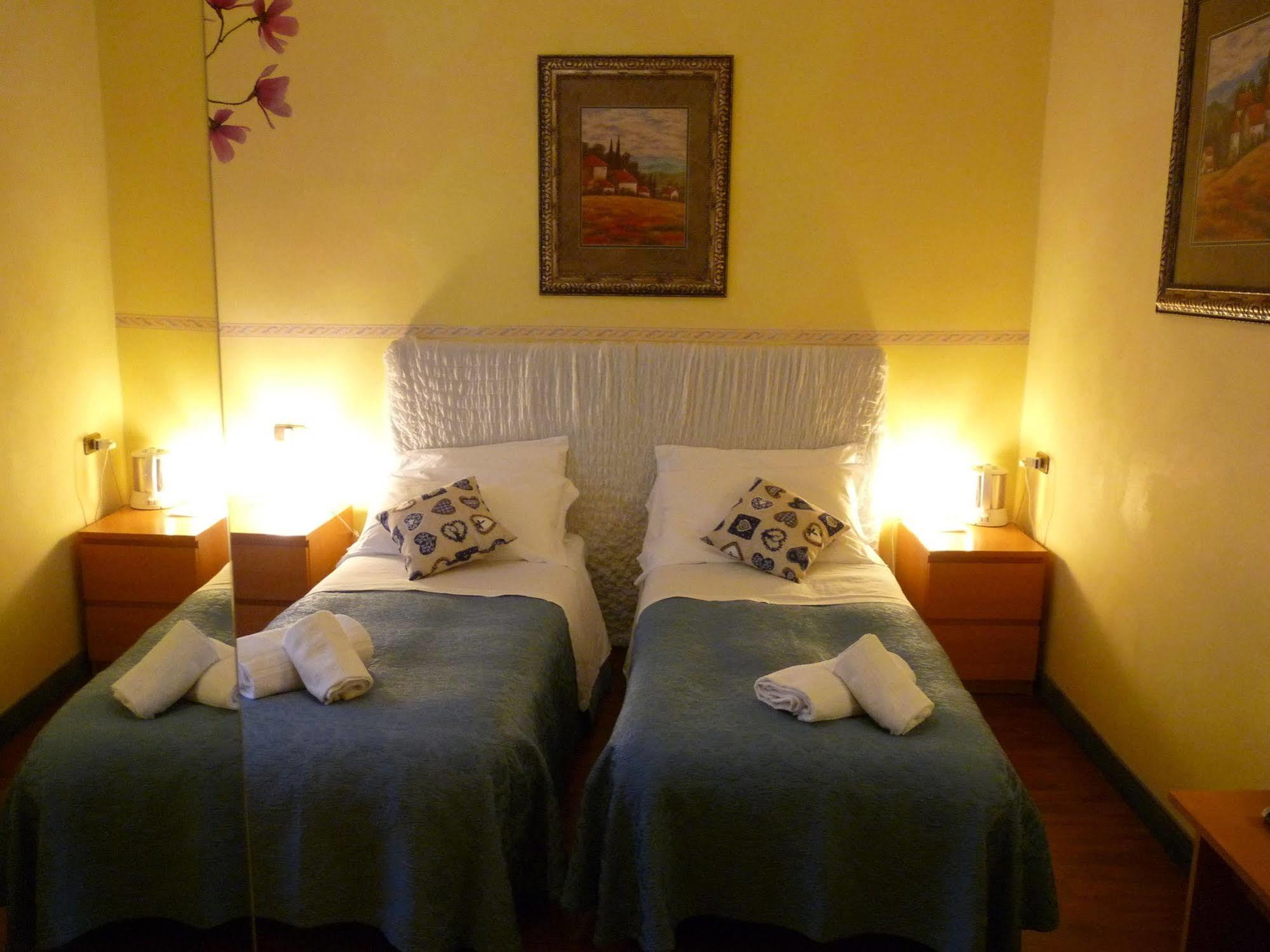 Daplace - Arena House Affittacamere