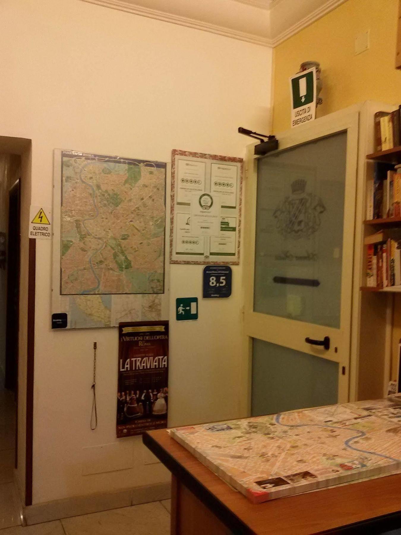 Affittacamere Daplace - Arena House 2*