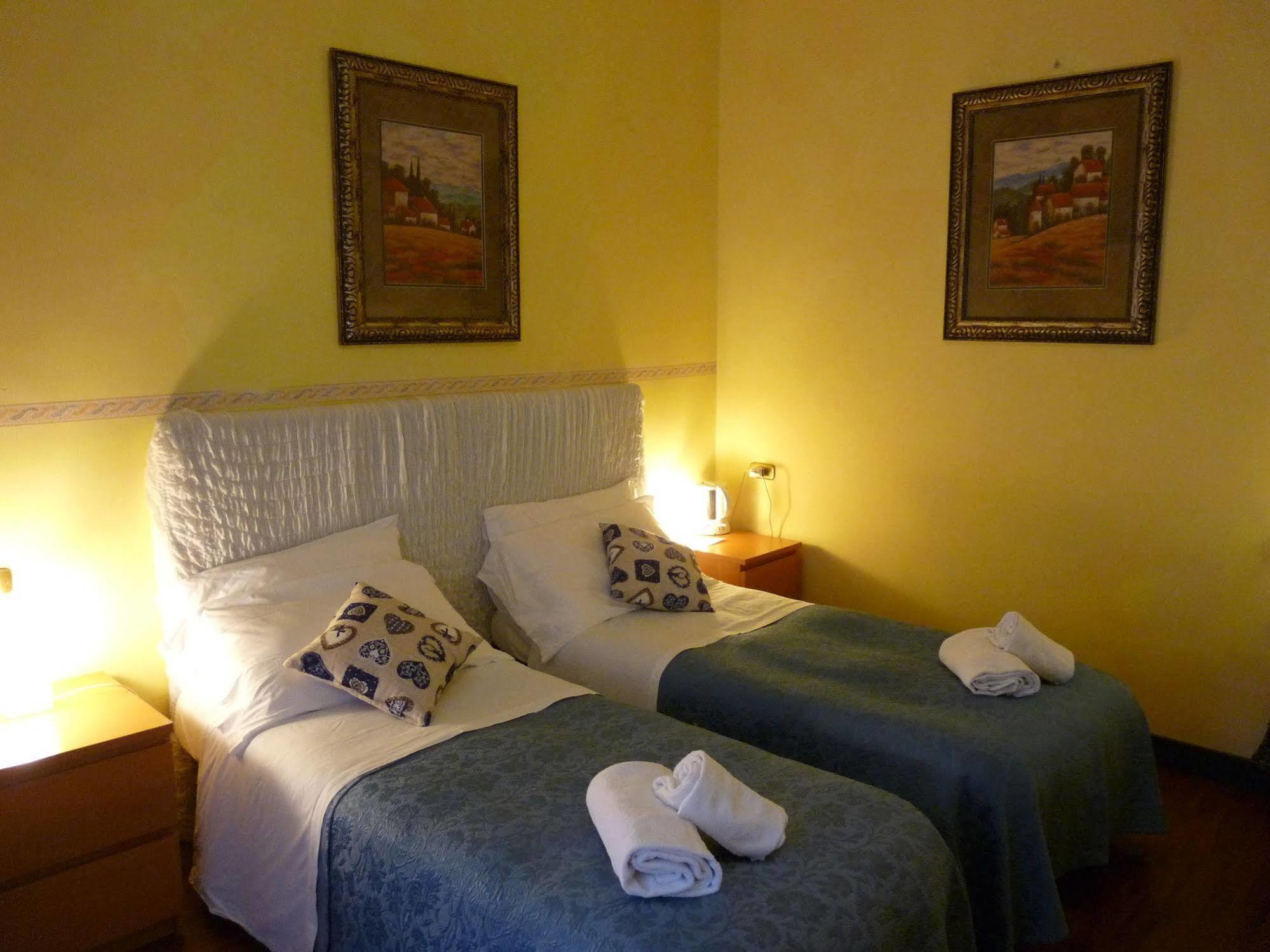 Daplace - Arena House Affittacamere 2*