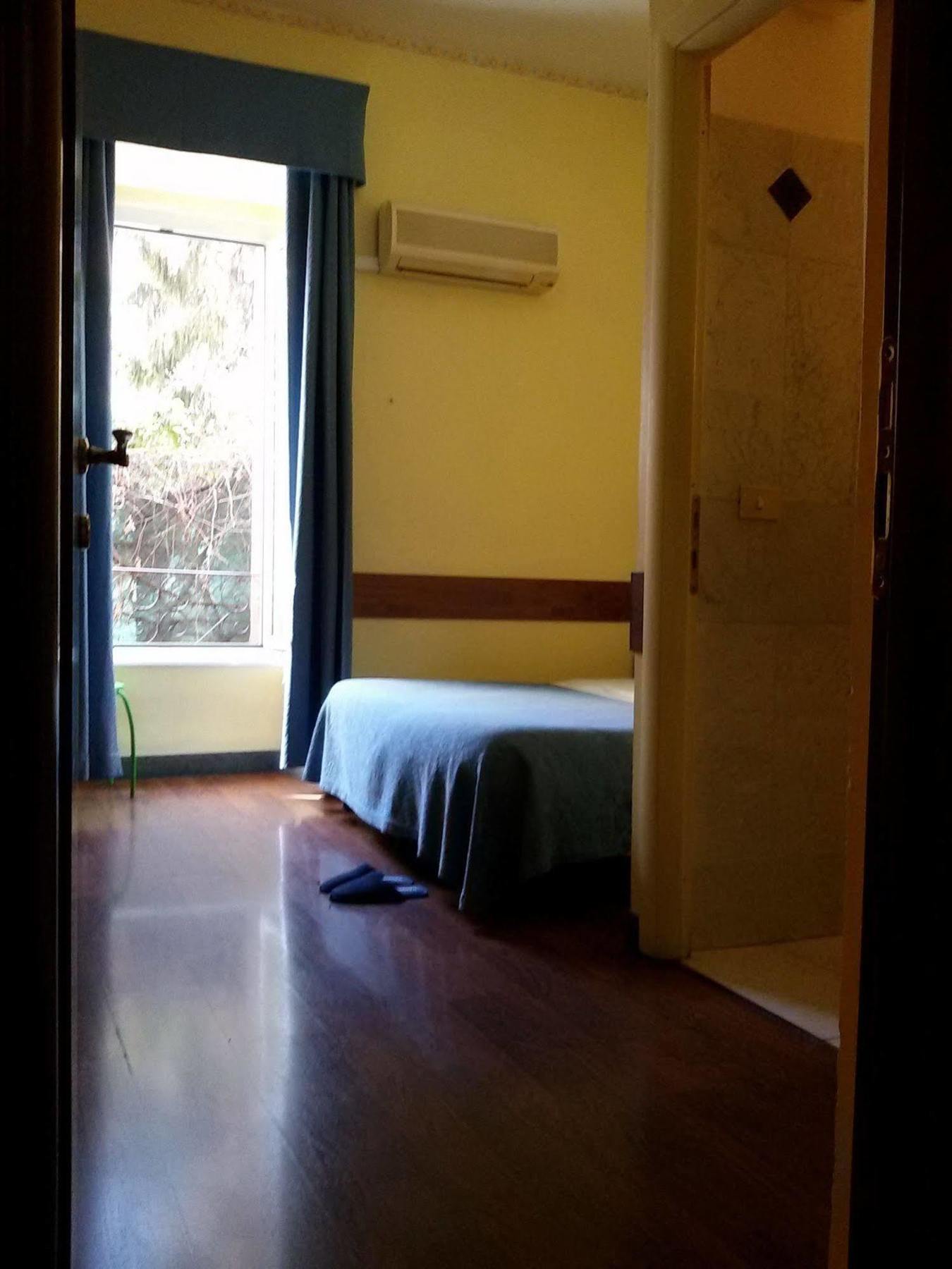 Affittacamere Daplace - Arena House 2*