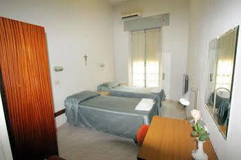 Hotel Casa Per Ferie Margherita Diomira Roma