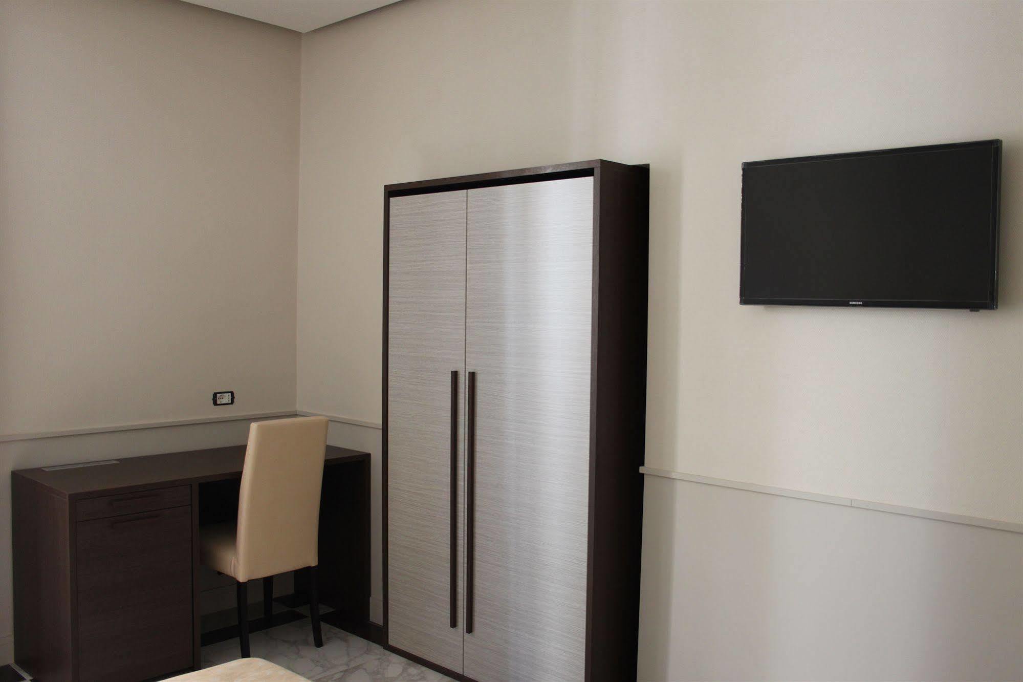 Corso Grand 4* Roma