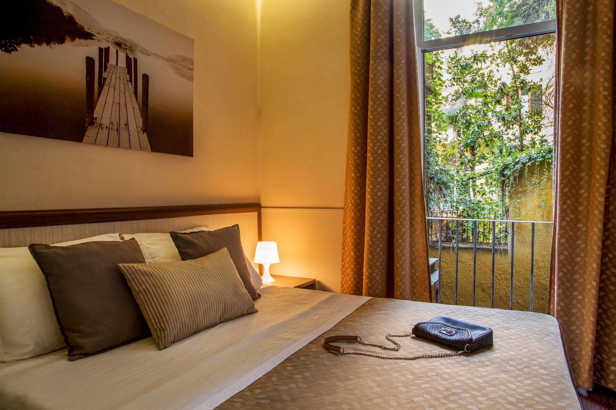 Corso Grand Bed and breakfast 4*